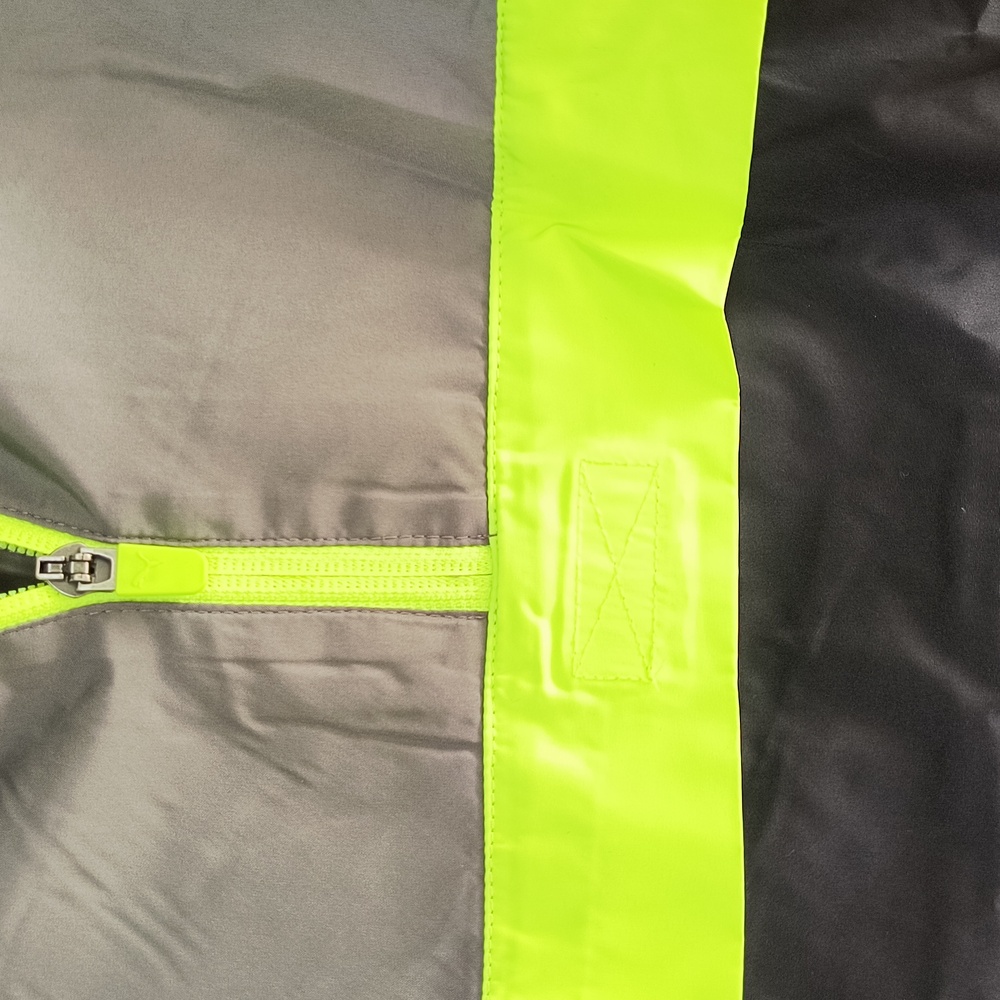 Puma Kids Windbreaker in Castle Rock colorway NWT - Picture 3 of 9